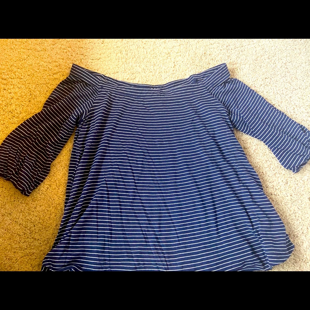 Gap stripe shirt